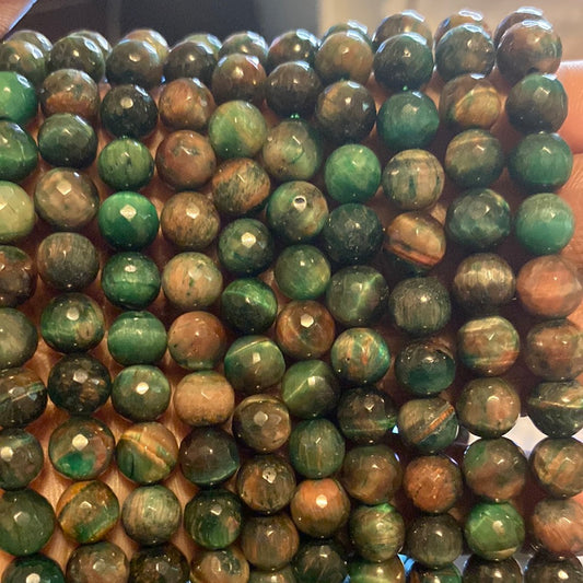 Green tiger eye beads
