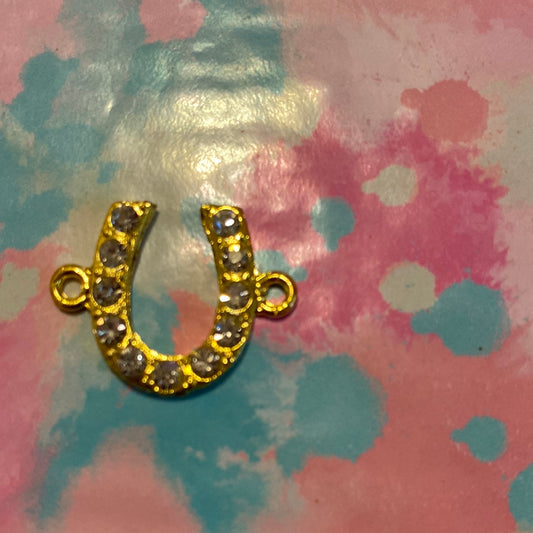 Horseshoe charm