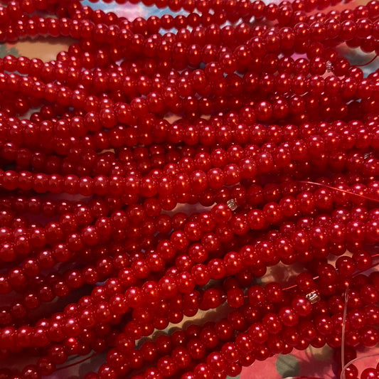 Red pearls 4mm