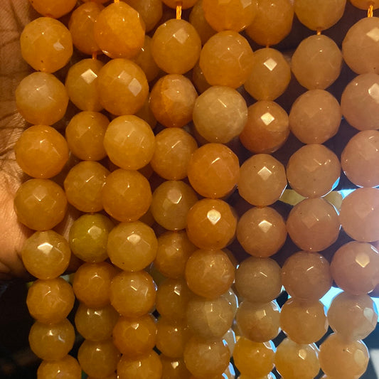 Red aduentrine beads